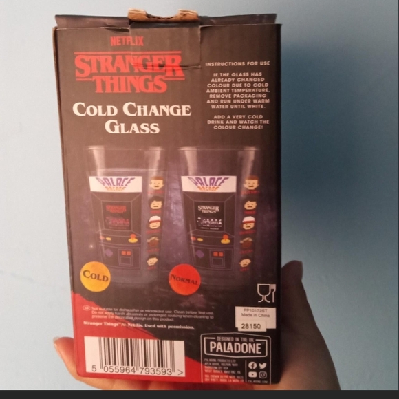 Stranger Things Cold Change Glass Set - Picture 2 of 8